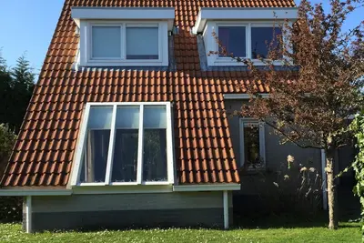 Image de Confortable villa de vacances dans le 5 étoiles Park Zeeland sur Grevelingenmeer / Brouwersdam
