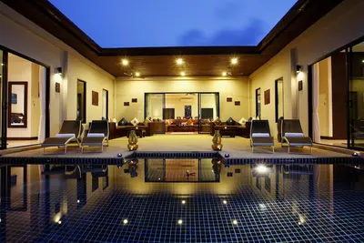 Image de Perle: 7 B / Rms, piscine privée, pour 18 personnes