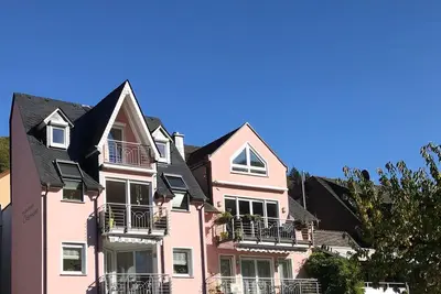 Image de Lumineux, confortable appartement avec vue panoramique en haut lieu