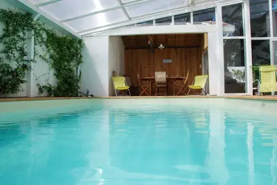 Image de Arcachon - Villa spacieuse avec piscine, à 300m de la plage, proche centre ville
