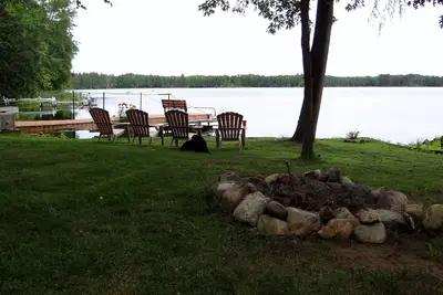 Image de Lakefront Cottage / Cabin échapper à l'isolement des Northwoods