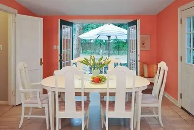 Image de Pet friendly chalet près du village! !