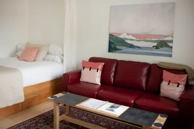Image de Studio appartement à Eastsound, au coeur de l'île d'Orcas - Chinook # 2