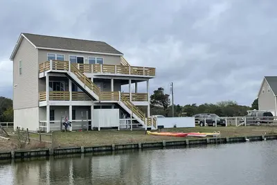 Image de Plages isolées et temps ensoleillé. Courts séjours. Piscine, bain à remous, chevaux et plus!