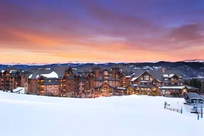 Image de Semaine du nouvel an! Luxe pour la famille. Breckenridge Ski-In / Ski-Out. 12 couchages.