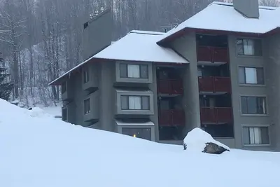 Image de Sunrise-Ski in / ski out à quelques pas du Sunrise Triple and rec.