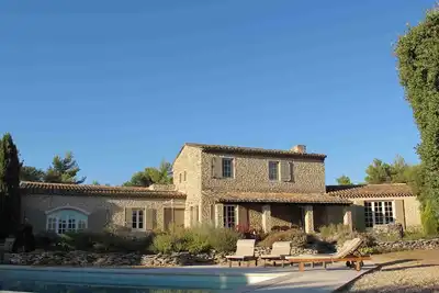 Image de Gordes / Goult - Superbe Mas provençal sur une colline du Luberon