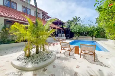 Image de Oberoi Luxury Villa 4 - 3 min de la plage de KuDeTa