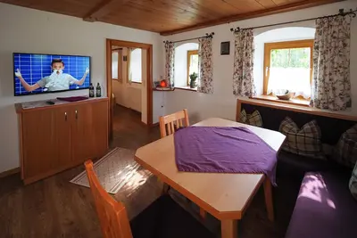Image de Ferienwohnung \"Kehlstein\" für 1-2 Pers. , ca. 35 m², 1 Schlafzimmer, Wohnzimmer, Küche, Terrasse