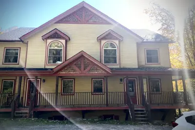 Image de 3 Chambres 3 Bath Condo - Heart of the Old Village