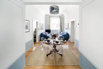 Fabuleux Appartement 3bd-3ba Avec Tout Confort, Grandes Vues, Au Coeur De La Ville!