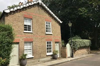 Image de Montpelier Row Cottages, Cottage Terrasse
