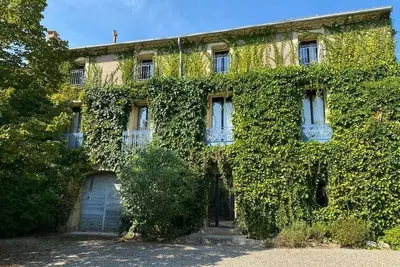 Image de Manoir avec jardin clos privé et piscine