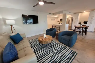 Image de Belle 2 chambres, 2 salles de bain condo Sanibel Siesta Beach / Pool / Steps to Beach!