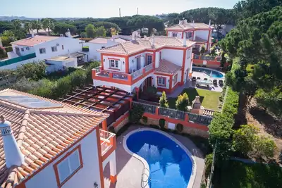 Villa privée de 4 chambres Ribeiro avec piscine chauffée privée près d'Albufeira
