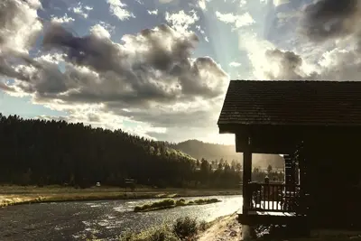 Image de La BEAUTÉ De Dieu Compte! Livre Pour L'Emplacement Autour De La RIVIÈRE! Allez À Ynp!