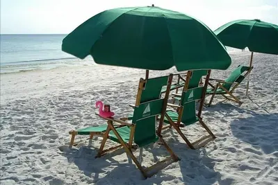 Image de Kick Back, se détendre et prendre une vague!