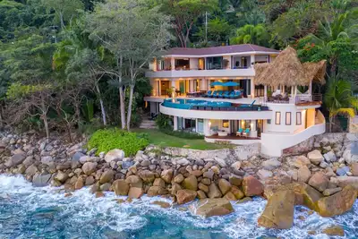 Image de Luxueux Accueil Oceanfront à Exclusive Gated Community