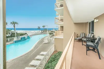 Image de ElPelican Beach Resort 213☀️2br Gulf Front Vues-3 piscines! Ouvert du 12 au 14 mai 662 $