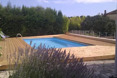 Image de Belle Villa au calme plein Sud, vue dégagée, jardin et piscine privée