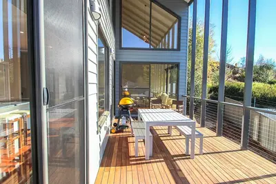 Image de Kilfinan: La vie moderne sur le Rail Trail