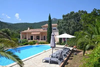 Image de Superbe villa tout confort, avec piscine privée, Porto Vecchio, idéal 2 familles