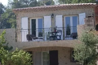Image de chambres d’hôtes 4 personnes prohe mer & Sainte Victoire