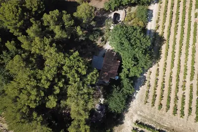 Image de Gîte insolite en Drôme Provençale avec jacuzzi et vue sur les vignes
