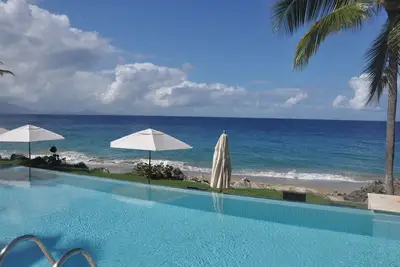 Image de Condo animaux acceptés sur la plage de sable, Internet, piscine, A / C, dans le centre de Sosua