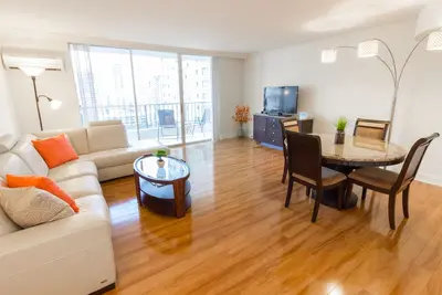 Image de Suite Waikiki 2 chambres en étage élevé!