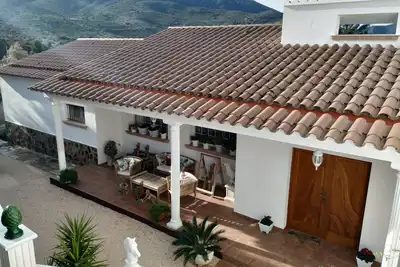 Image de belle villa dans un quartier résidentiel et calme 8 minutes à pied des plages