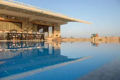 Image de Hideaway De Luxe Dans La CRÈTE Sud Avec Piscine Et Vie PRIVÉE