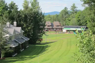 Image de Vtt / Ski-in Ski-out, condo récemment rénové sur Burke Mountain