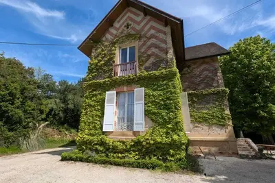 Image de Maison de charme en Périgord avec Piscine et Tennis