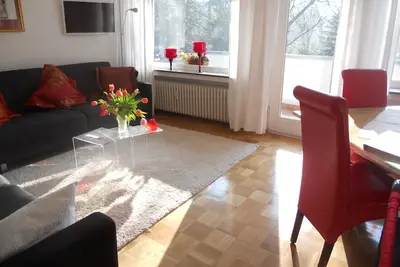 Image de Appartement calme et ensoleillé dans un jardin