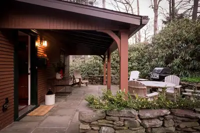 Image de Intime Cottage Lac Dans le nord de Pennsylvanie