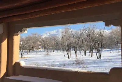 Image de Paisible et spacieux - Très proche à pied (5 Blk) pour les restaurants et magasins de la Plaza historique