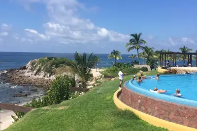 Image de Four Seasons Punta Mita - NOËL 2019 disponible!