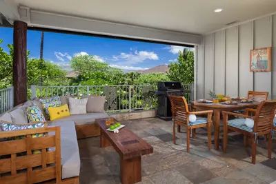 Image de TREPiH❤️Ohana Treasure ★ Plus près des piscines KaMilo ★ Vélos et équipement de plage