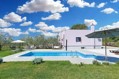 Image de Maison de vacances pour 6 personnes env. 100 qmà Pomer, Istrie (Istrische Riviera)