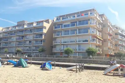 Image de Appartement T2 acces plage Wi-Fi parking