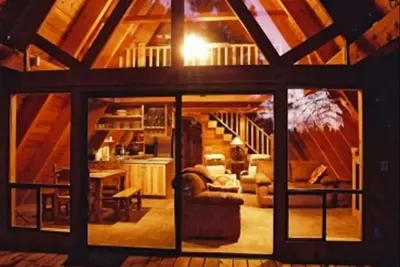 Image de Riviera Des Chutes (rivière du Sault) Cabane dans les bois