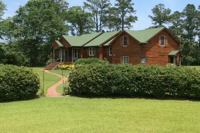 Image de Retraite champêtre privée de 32 acres - 10 min des plages d'Outer Banks