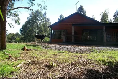 Image de Tea Tree Cottage un endroit calme pour se détendre