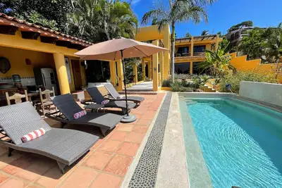 Image de Privé sur le complexe de la plage! Le paradis trouvé!