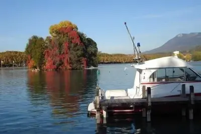 Image de Bel appartement avec vue sur le Lac, à proximité de la Vieille Ville