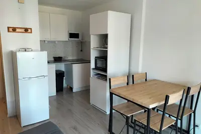 Image de Appartement de type 2 dans résidence sécurisée avec piscine collective 196ver