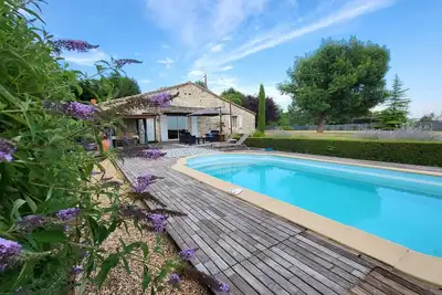 Image de Promotion maison de campagne avec piscine chauffée