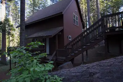 Image de Lodge au bord du lac près de Pinecrest / Dodge Ridge