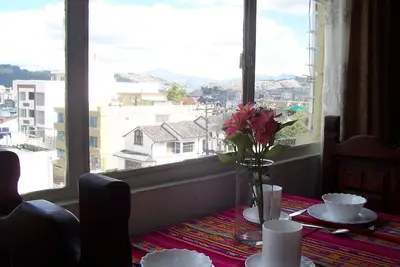 Image de Grand Studio Pour Deux! ! ! - Anglais, Espagnol Et FRANÇAIS! ! !